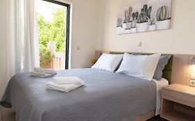 Plumi City Apartments