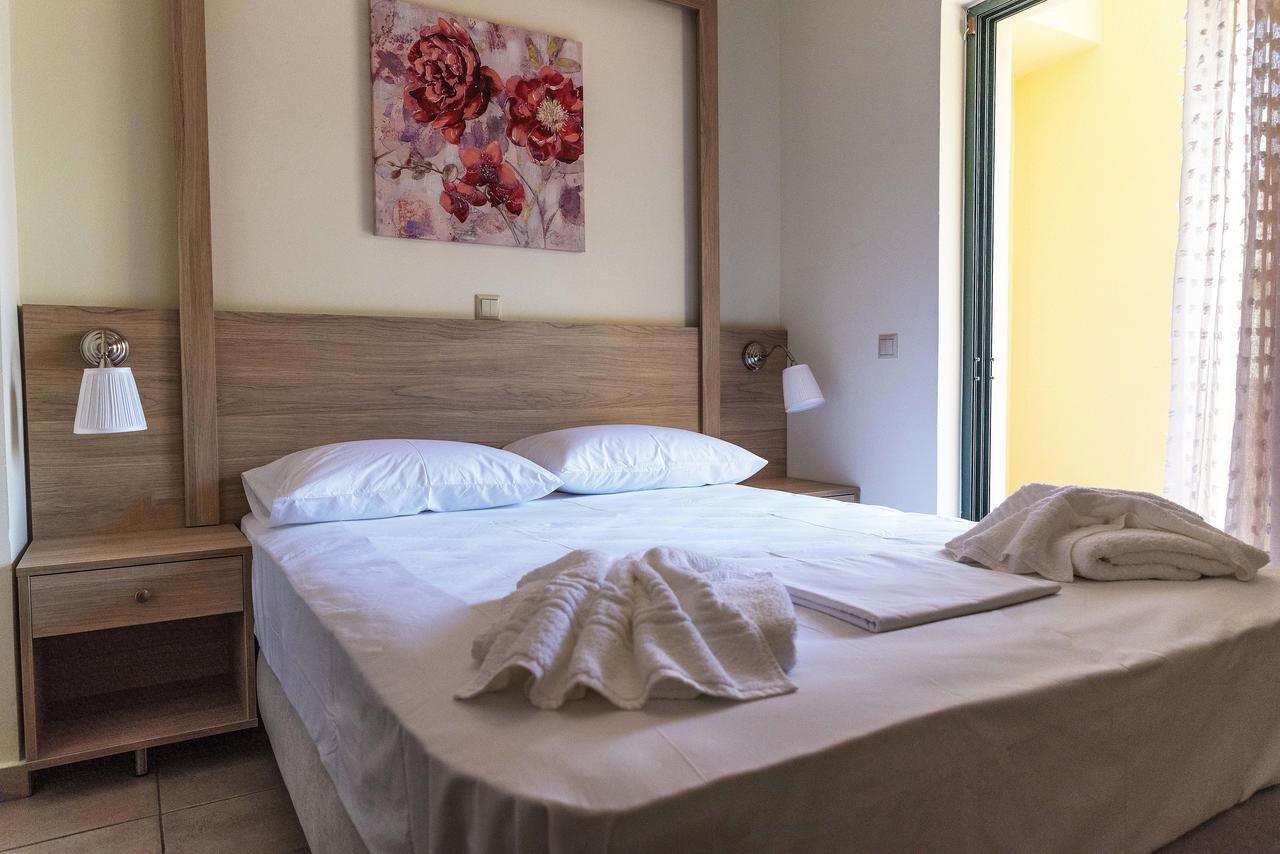 Plumi City Apartments La Canée Extérieur photo
